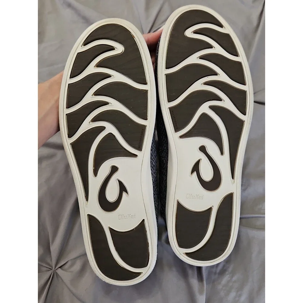 OluKai Alapa Li Men’s Size 12 Slip On Running Sneakers Charcoal Gray Mesh EUC